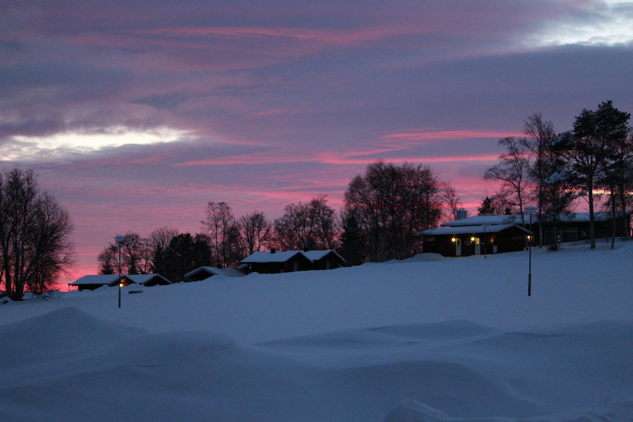 First Camp Froesoen-Oestersund Екстер'єр фото
