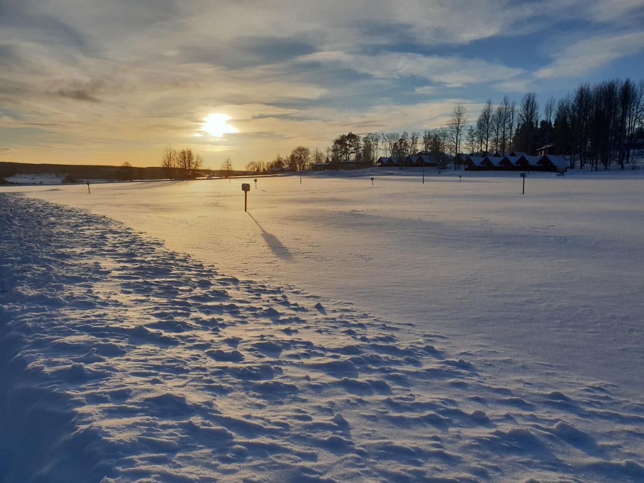 First Camp Froesoen-Oestersund Екстер'єр фото